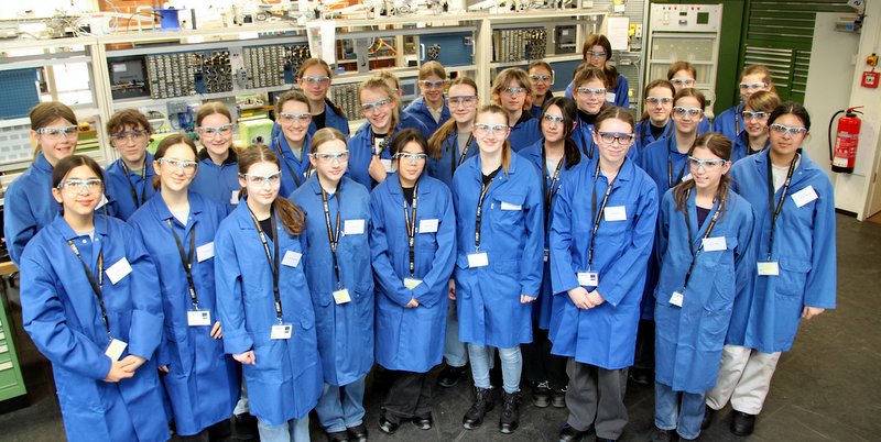 Dormagen: 30 Mädchen auch aus Dormagen nahmen bei INEOS in Köln am Girls‘ Day teil