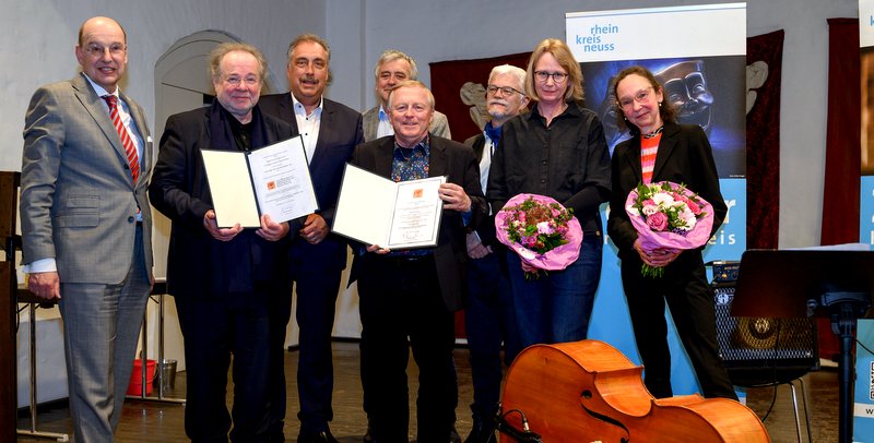 Dormagen: Preisträger und -verleiher bei den Hörspieltagen im Kreiskulturzentrum Zons 